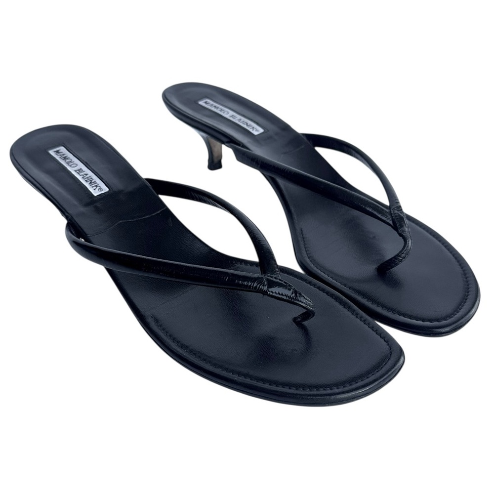 EDIT: SOLD Manolo Blahnik Patent Leather Paterno Thong Kitten Heel Sandal 41